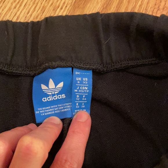ADIDAS SWEATPANTS - Picture 3 of 3
